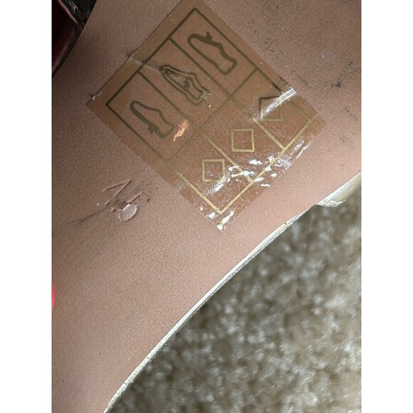 ASOS Metallic Gold Round Toe Ankle Strap Heels Size 4.5 - Picture 5 of 8